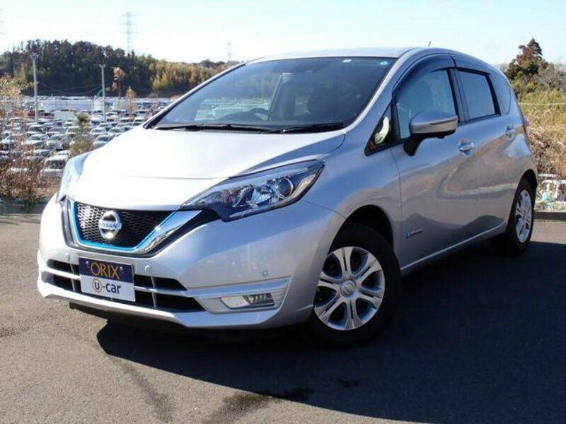 NISSAN　NOTE