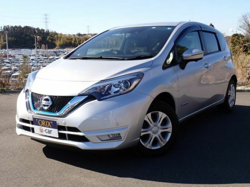 NISSAN　NOTE