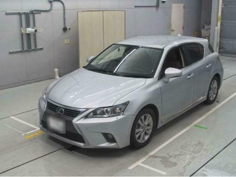 LEXUS　CT