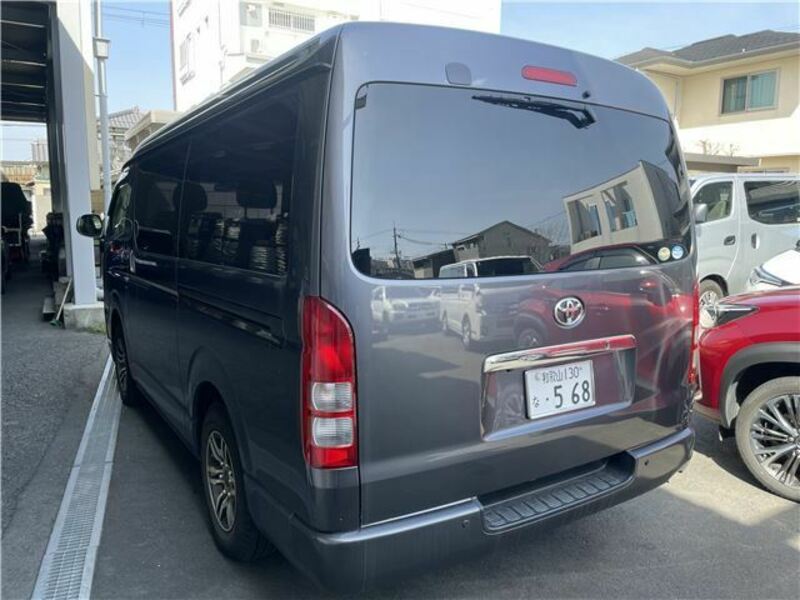 HIACE VAN-1